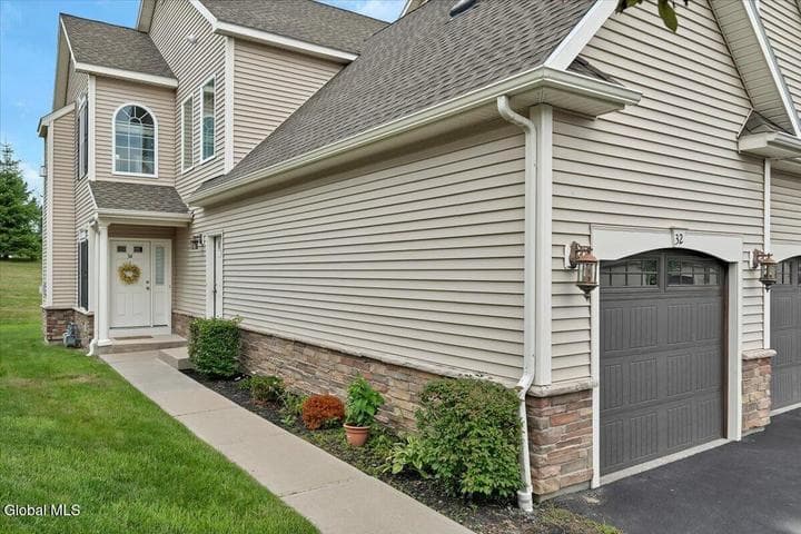 32 Beacon Street, Ballston, NY, photo 2