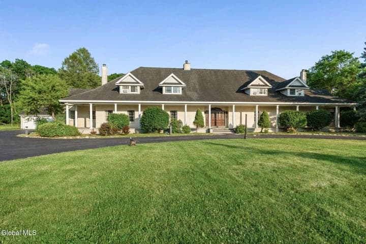 9 University Place, Amsterdam, NY, photo 4