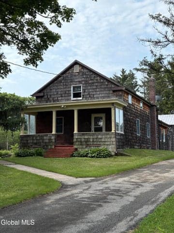 142 McEwan Road, Canajoharie, NY, photo 1