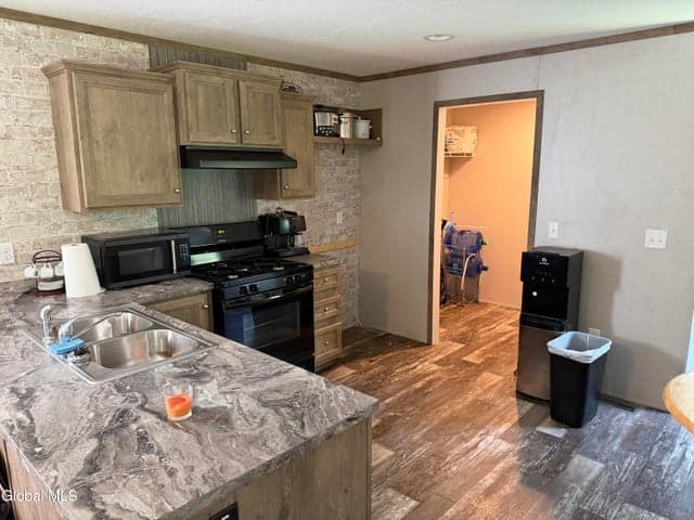 111 Casey Road, Saratoga, NY, photo 5