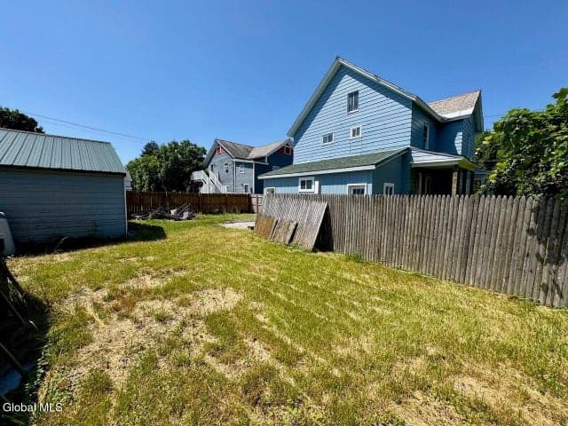 8-10 Madison Street, Granville, NY, photo 3