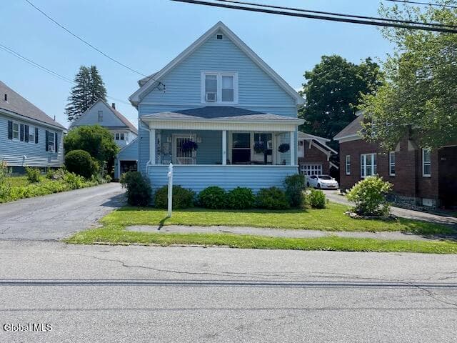 191 Brookside Avenue, Amsterdam, NY