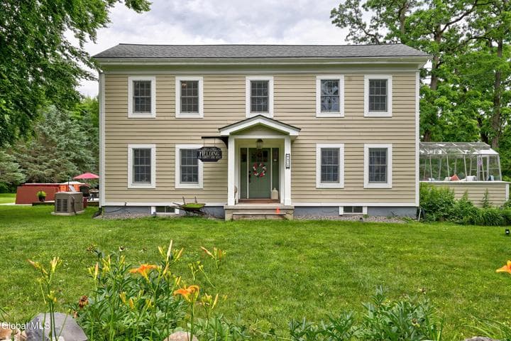 828 County Line Road, Kingsbury, NY