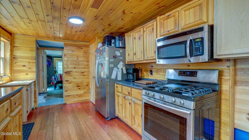 200 Blanchard Road, Mayfield, NY, photo 4