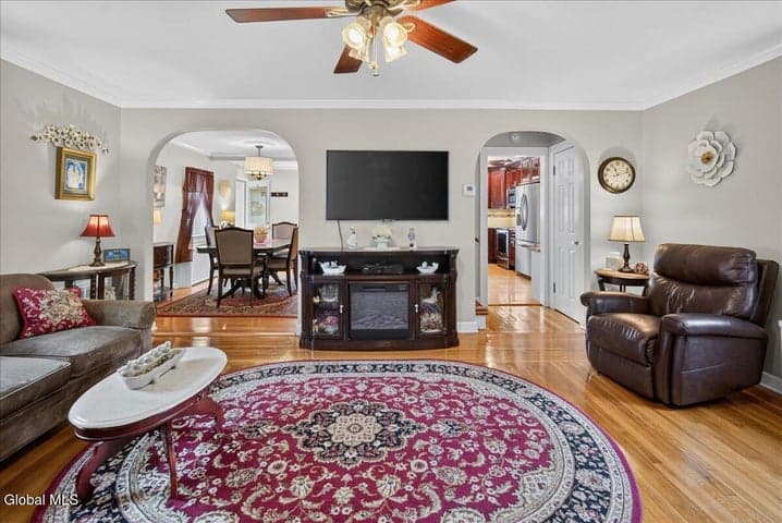 2047 Cedarlawn Avenue, Rotterdam, NY, photo 2