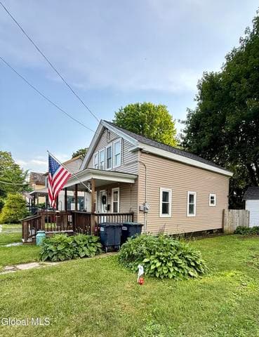 20 Nelson Street, Glens Falls, NY, photo 3