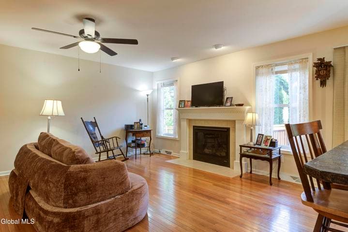 2419 Jaffrey Street, Niskayuna, NY, photo 5