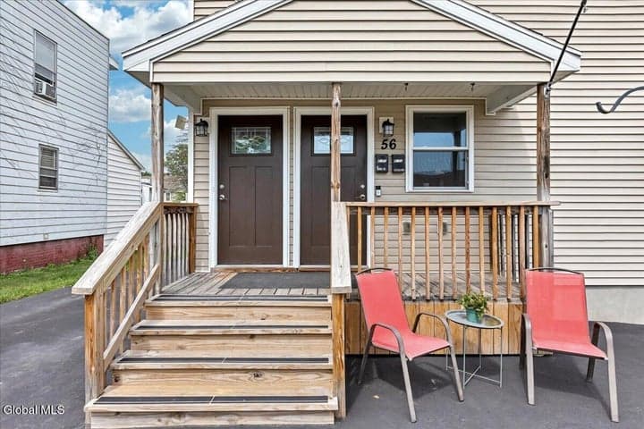 56 Cohoes Road, Colonie, NY, photo 2
