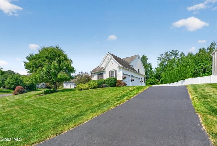 42 S Outlook Drive, Mechanicville, NY, photo 5