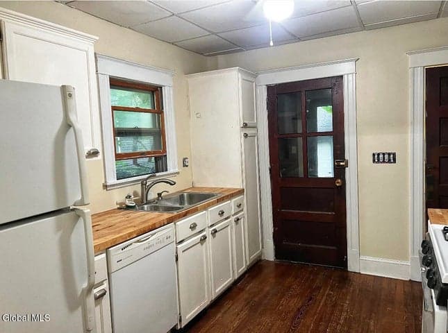 14 Bleeker Avenue, Troy, NY, photo 4