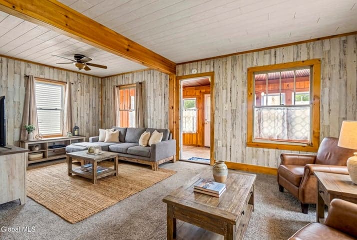 12 Theriot Avenue, Chester, NY, photo 3