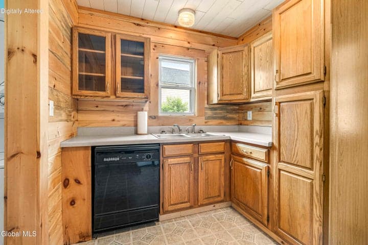 12 Theriot Avenue, Chester, NY, photo 4