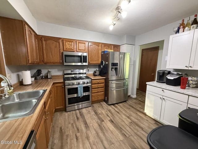 35 San Luis Road, Northumberland, NY, photo 3