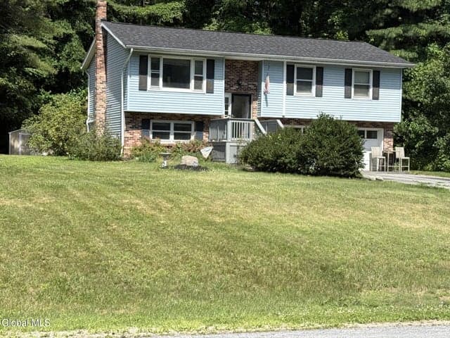 35 San Luis Road, Northumberland, NY