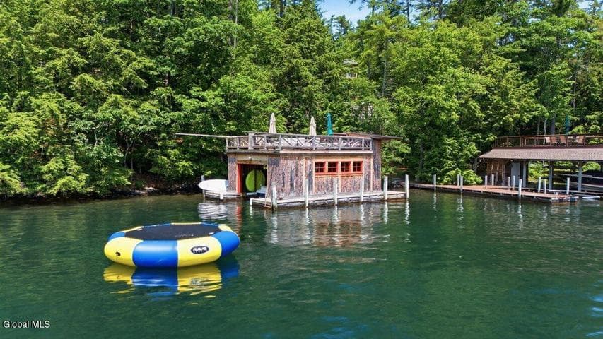 26 Ledge View Lane, Bolton, NY, photo 3