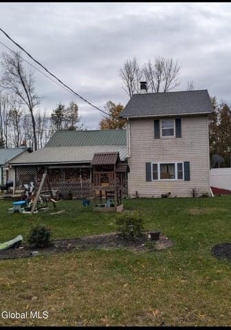 38 Clarence Oliver Lane, Willsboro, NY