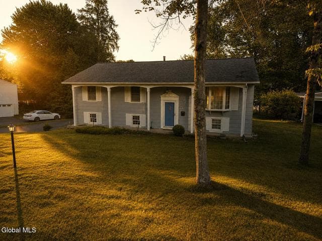 19 Shetland Drive, Delmar, NY