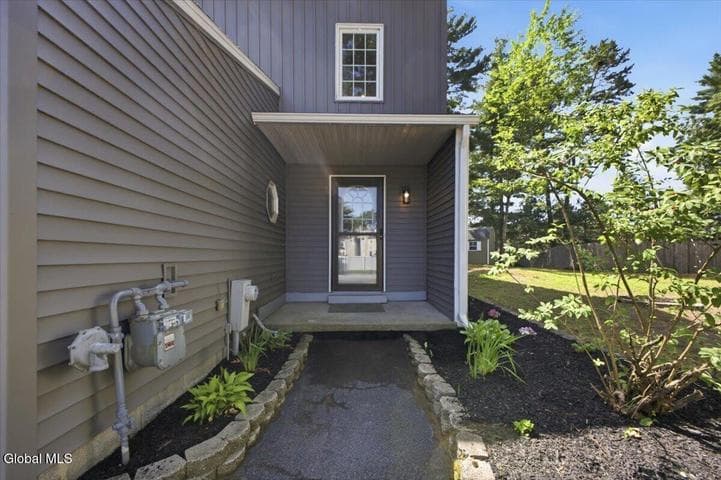 511 Elk Circle, Ballston Spa, NY, photo 3