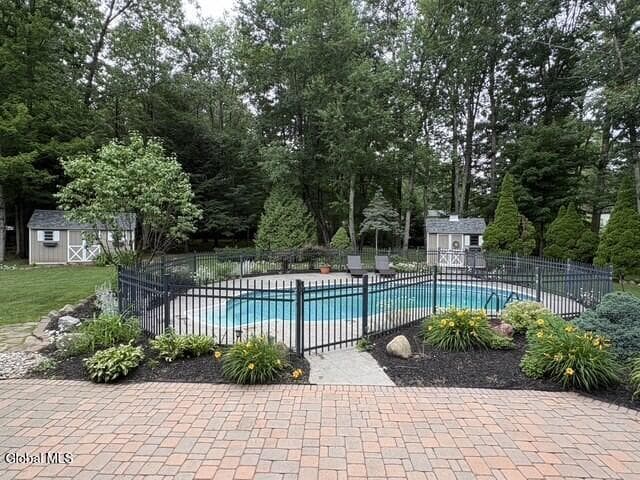 39 Brookside Drive, Saratoga Springs, NY, photo 5