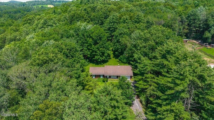 366 Ryan Road, Greenwich, NY, photo 3