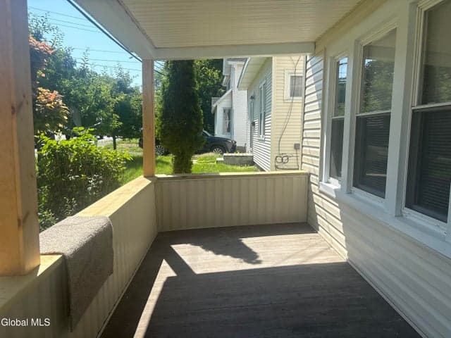 618 Kenwood Avenue, Delmar, NY, photo 2