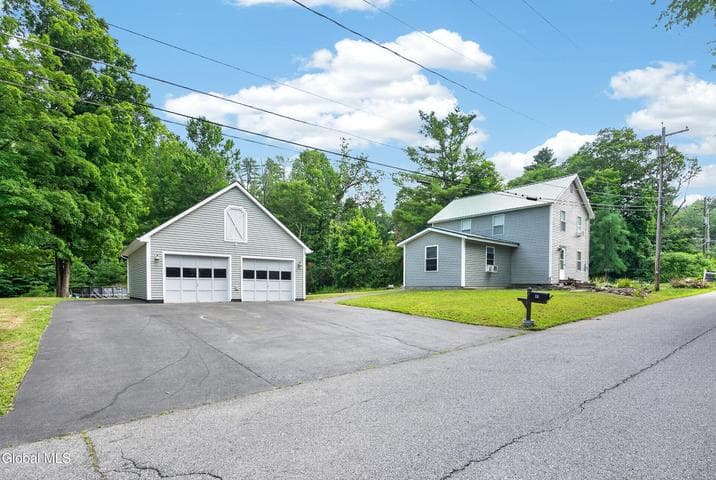 91 Sewell Street, Lake George, NY, photo 2