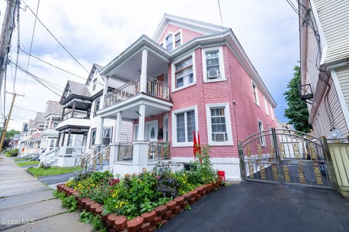 22 Elder Street, Schenectady, NY, photo 2