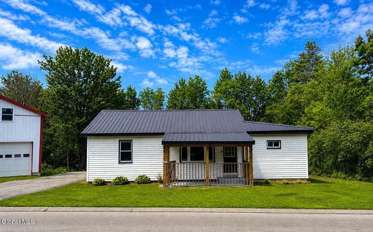 1906 NY-10, Caroga Lake, NY