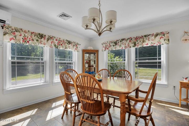 28 Lincoln Mountain Road, Greenfield, NY, photo 2