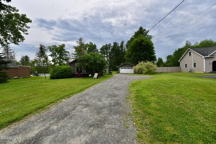 1252 Midline Road, Amsterdam, NY, photo 4