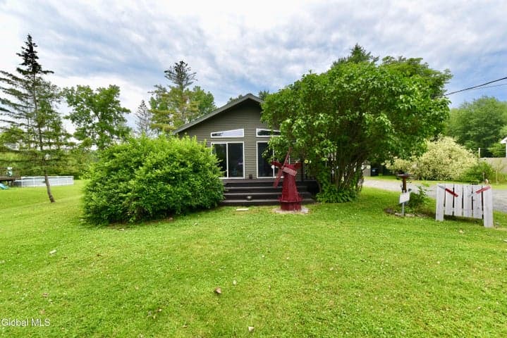 1252 Midline Road, Amsterdam, NY, photo 3