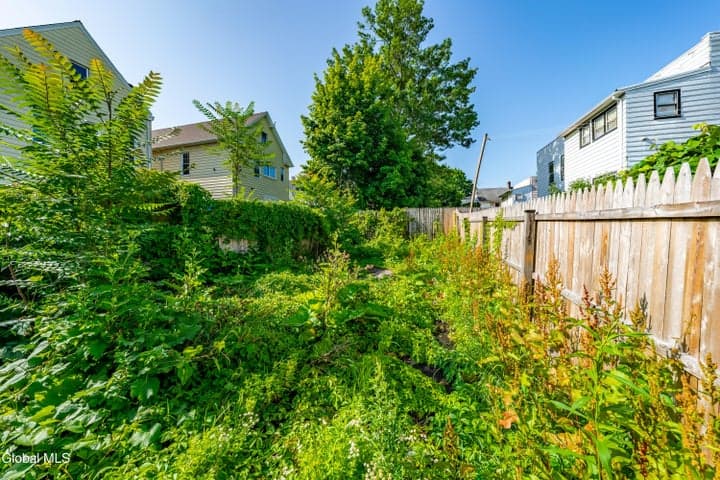95 Eagle Street, Troy, NY, photo 4