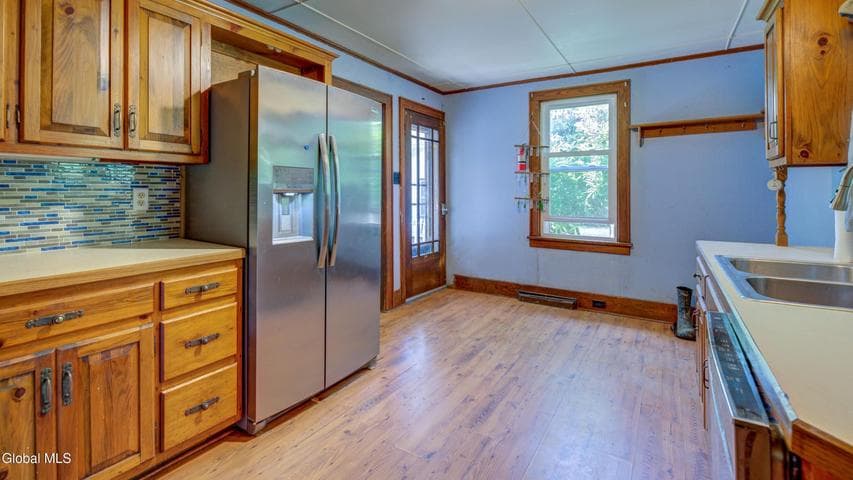 45 Lafayette Street, Palatine Bridge, NY, photo 4