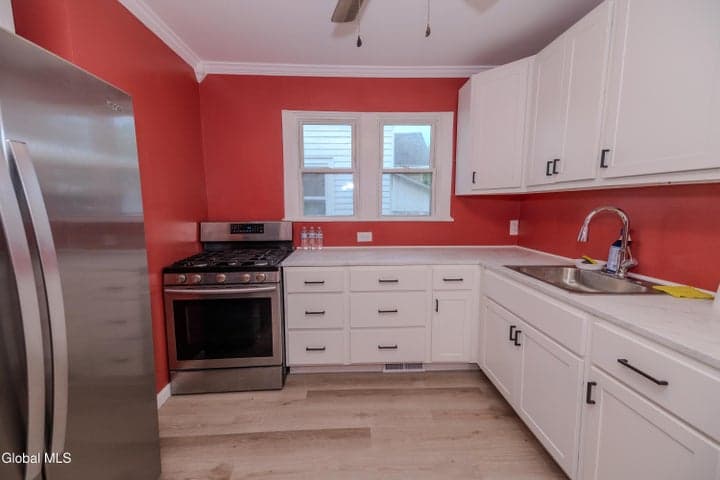 755 Curry Road, Rotterdam, NY, photo 4