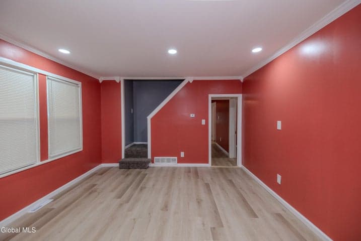 755 Curry Road, Rotterdam, NY, photo 3