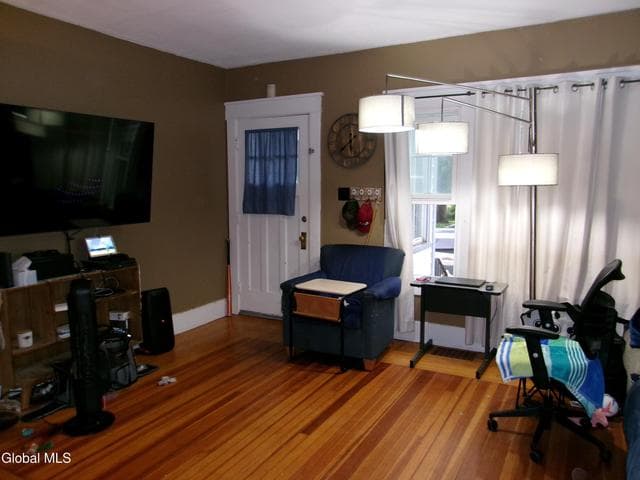 111 Sanders Avenue, Scotia, NY, photo 3