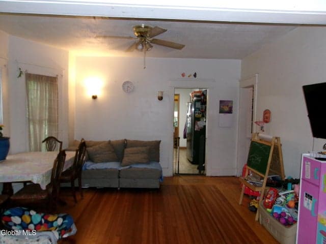 111 Sanders Avenue, Scotia, NY, photo 4