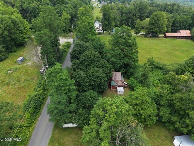 195 Lakeview Avenue, Port Henry, NY, photo 3