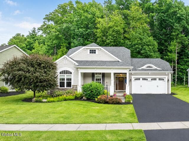 37 Yachtsmans Way, Malta, NY, photo 1