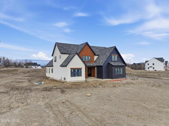 17 Schermerhorn Road, Cohoes, NY, photo 1