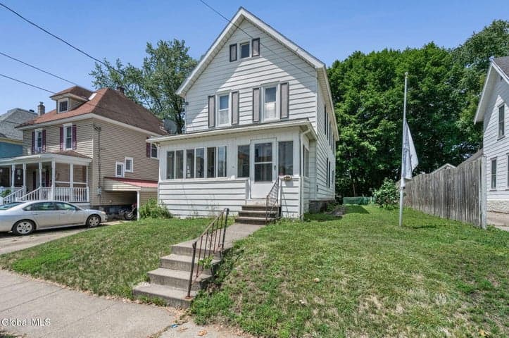 57 Union Street, Gloversville, NY, photo 3
