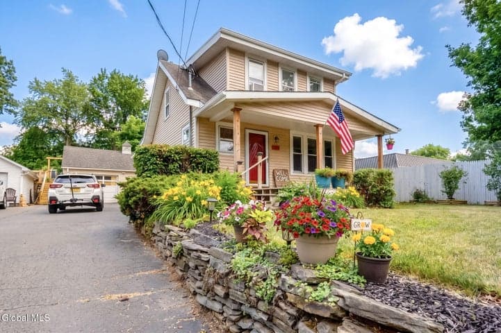 142 Osborne Road, Colonie, NY, photo 2