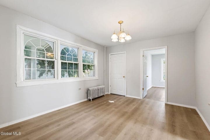 19 Matthew Street, Johnstown, NY, photo 3