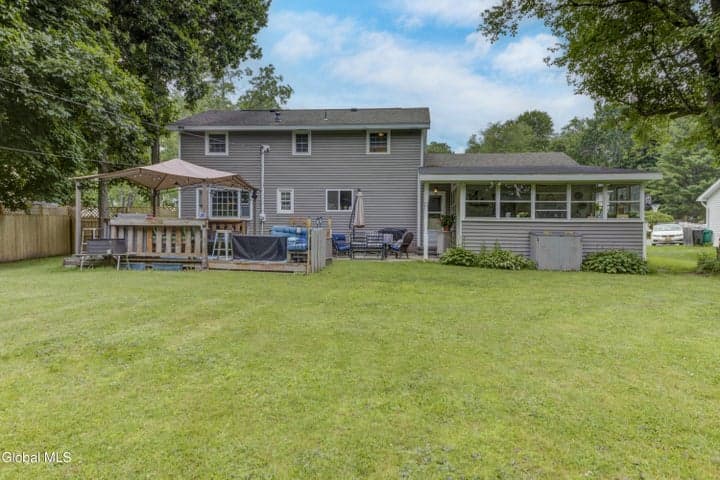 23 Yolanda Drive, Glenville, NY, photo 2