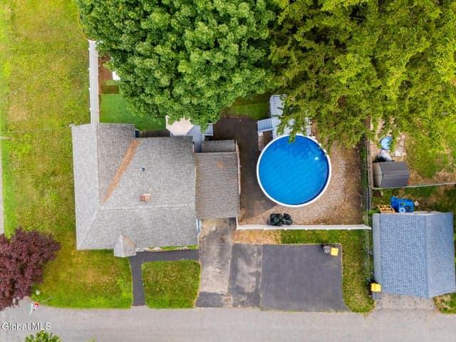 35 Hudson Avenue, Colonie, NY, photo 4