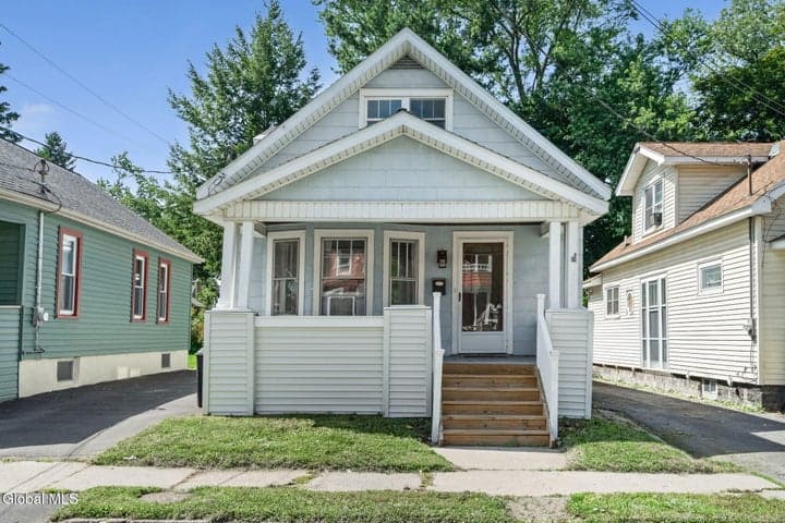119 N Toll Street, Scotia, NY, photo 2