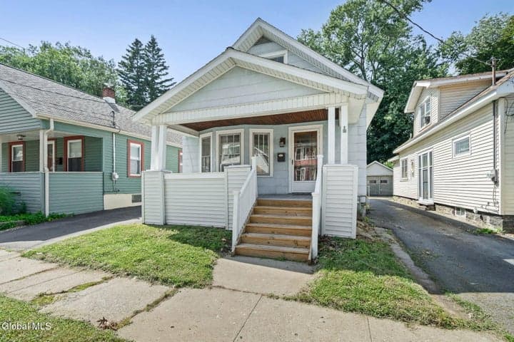 119 N Toll Street, Scotia, NY, photo 3
