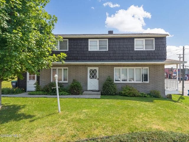 2 Sunset Road, North Greenbush, NY, photo 2