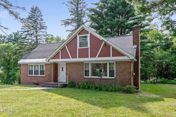 1079 Winne Road, Niskayuna, NY, photo 2