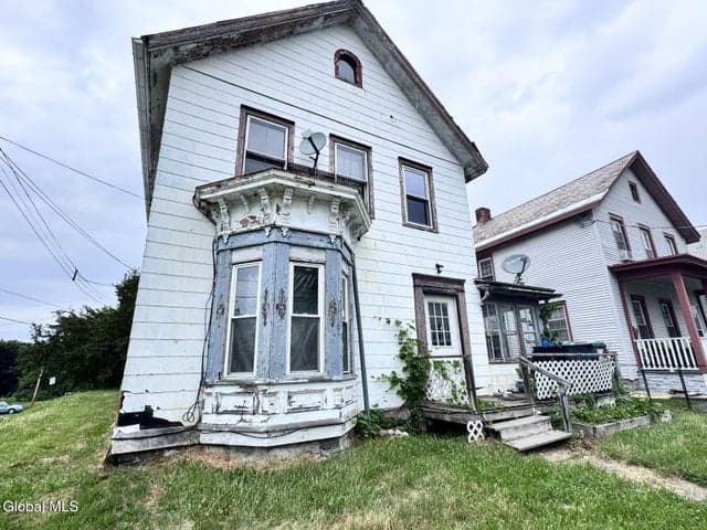 57 Center Street, Hoosick Falls, NY, photo 3